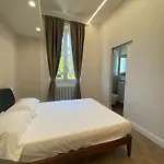 Pm 57 Via Vittorio Locchi Guest House